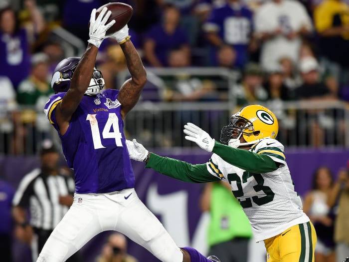 vikings-stefon-diggs-catch-vs-packers-inline.jpg